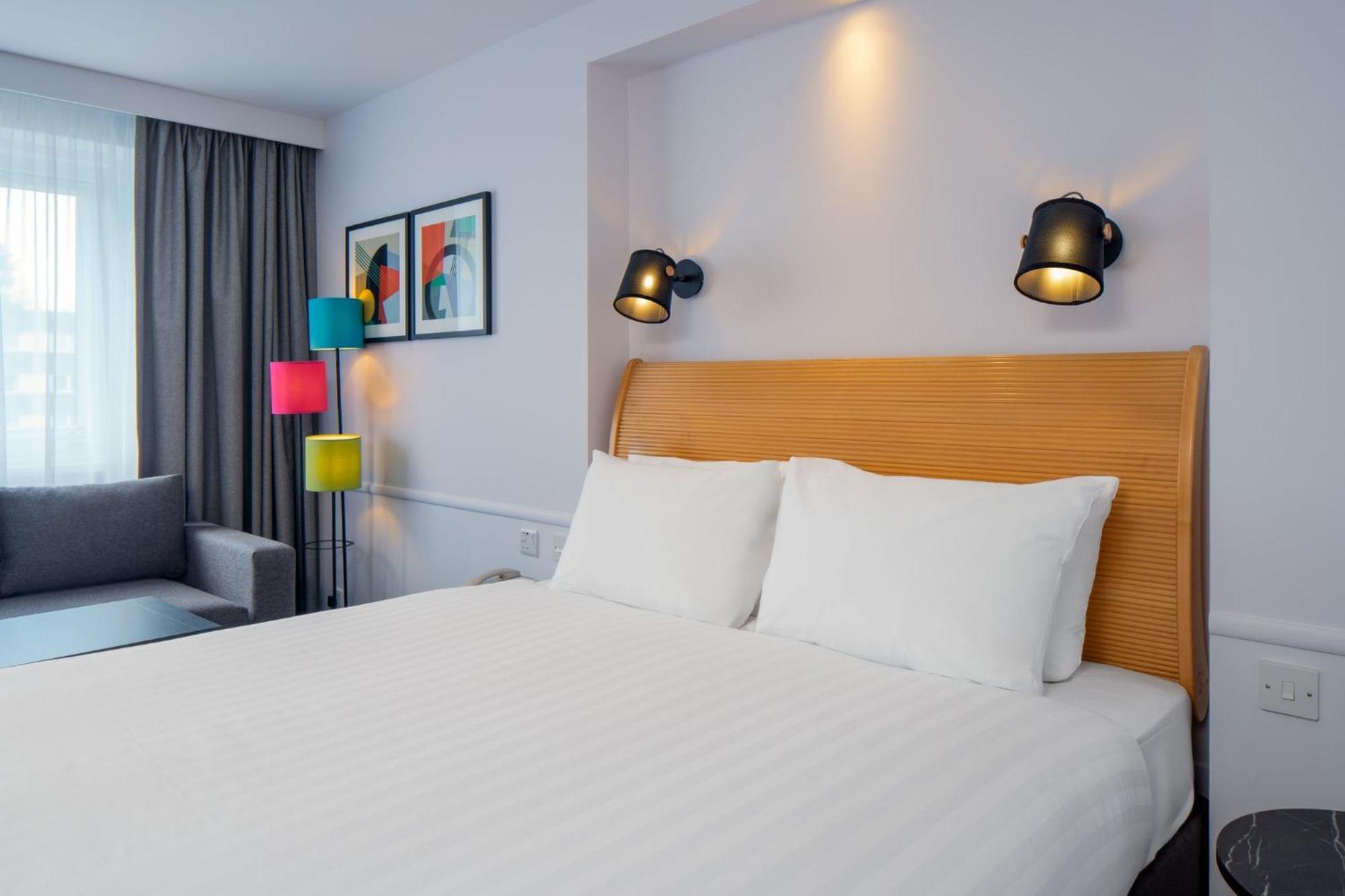 Holiday Inn Bristol Filton By Ihg Винтербоуне Экстерьер фото
