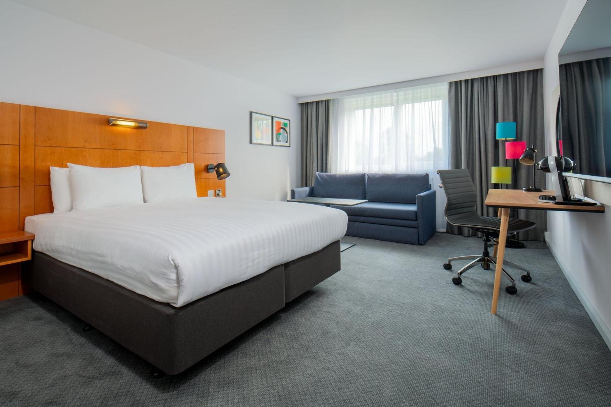 Holiday Inn Bristol Filton By Ihg Винтербоуне Экстерьер фото